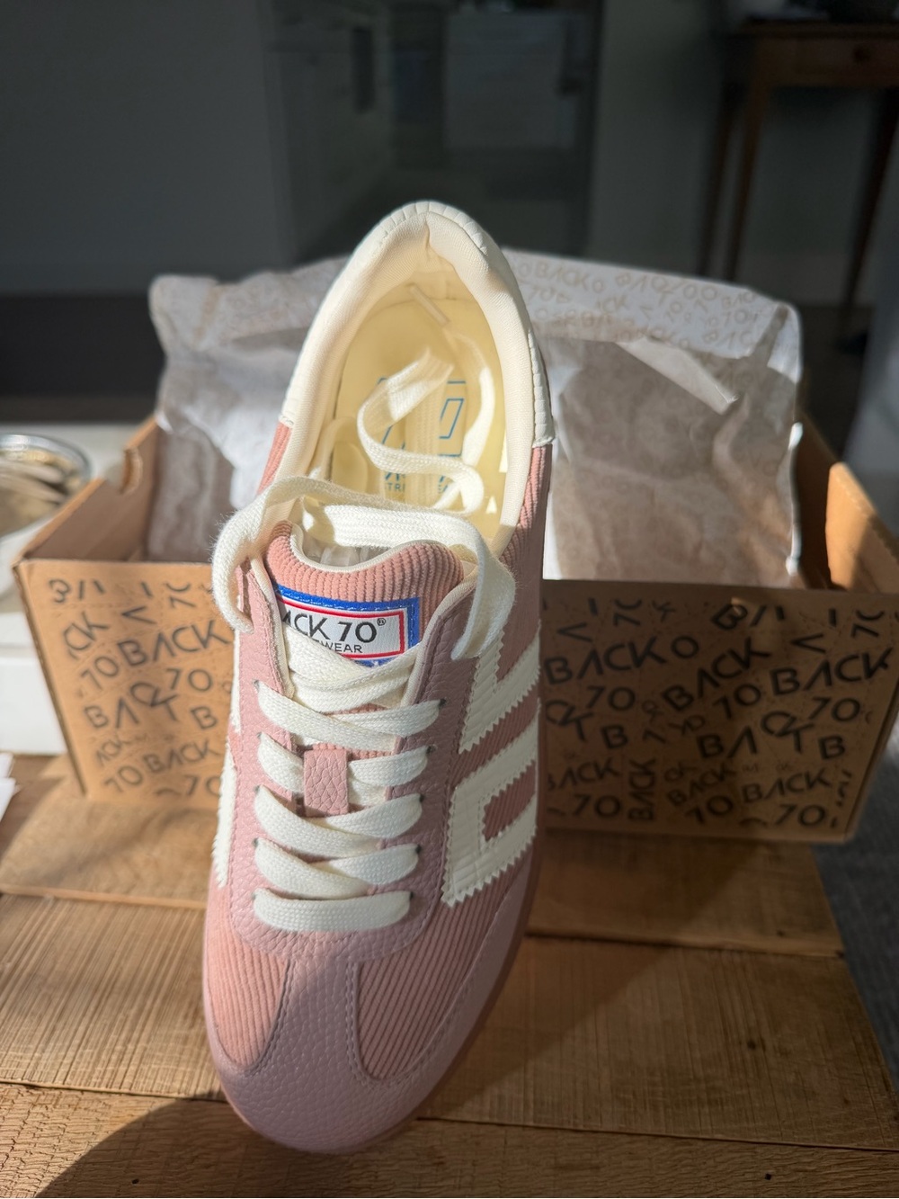 Back 70 Women!/ Cloud C sneaker in Nude Milk - NWT Size 38 7-7.5